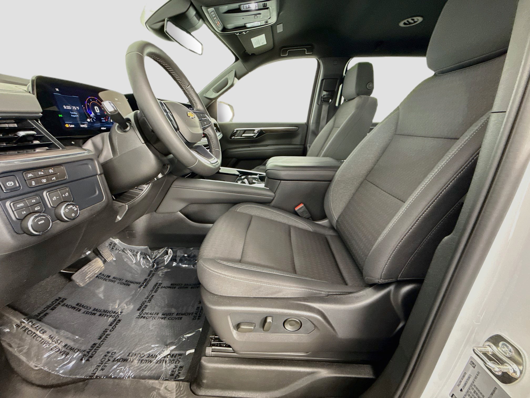 Used 2026 Chevrolet Suburban LS AWD/4WD image 22