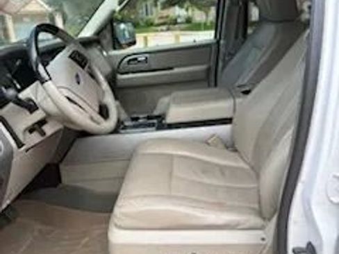 Used 2013 Ford Expedition EL Limited image 9
