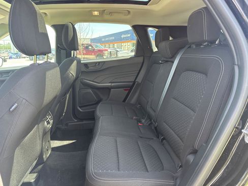 Used 2023 Ford Escape Active w/ Tech Pack #1 AWD/4WD image 7