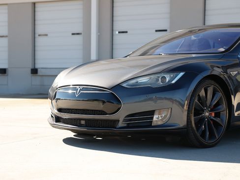 Used 2014 Tesla Model S P85D image 32