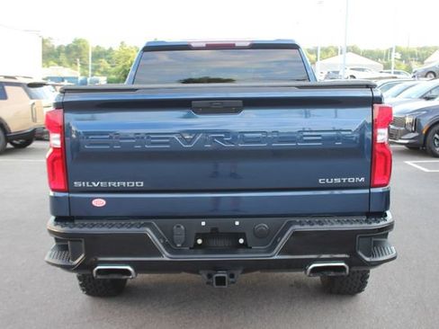 Used 2020 Chevrolet Silverado 1500 Custom Trail Boss w/ Custom Convenience Package AWD/4WD image 25