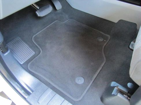 Used 2023 Ford F250 XLT w/ FX4 Off-Road Package image 18