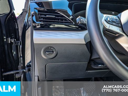 Used 2024 Volkswagen Taos S image 27