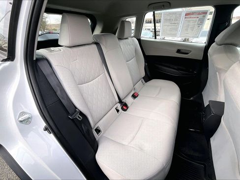 Used 2024 Toyota Corolla Cross L image 24