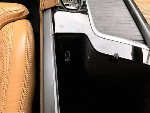Certified 2024 Volvo XC90 B6 Ultimate AWD/4WD image 34