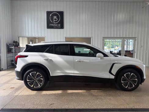 Used 2024 Chevrolet Blazer EV LT AWD/4WD image 6