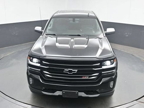 Used 2018 Chevrolet Silverado 1500 LTZ Z71 w/ LTZ Plus Package AWD/4WD image 31