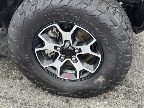 Used 2023 Jeep Wrangler Unlimited Rubicon image 7