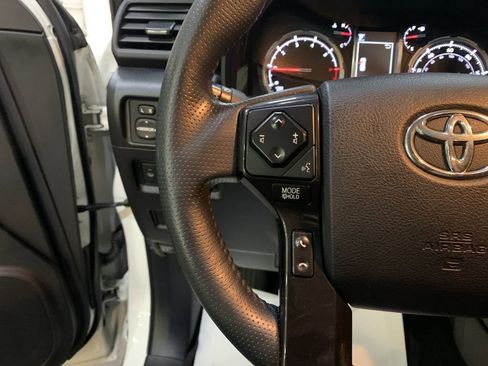 Used 2020 Toyota 4Runner Nightshade image 29