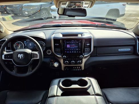 Used 2019 RAM 1500 Laramie image 14