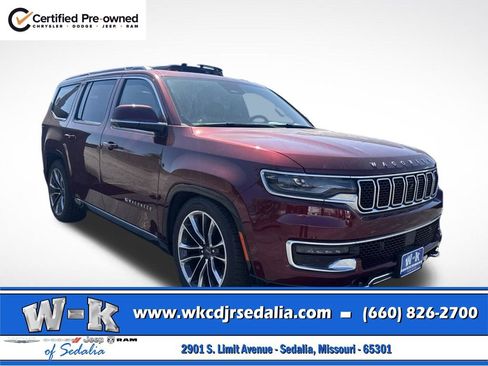 Certified 2022 Jeep Wagoneer Series III w/ Premium Group I AWD/4WD image 1