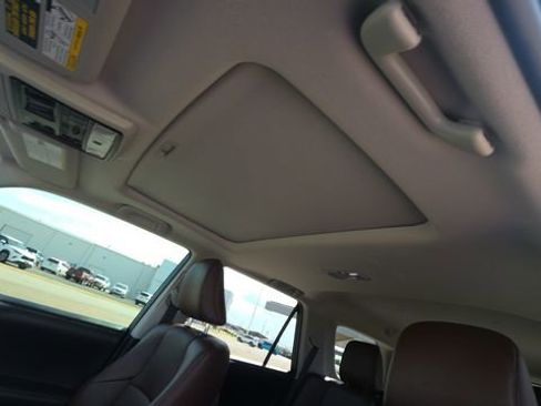 Used 2024 Toyota 4Runner Limited RWD image 15