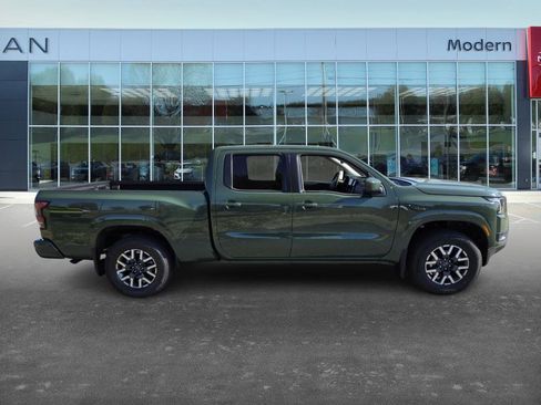 New 2026 Nissan Frontier SV image 4