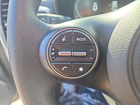 Used 2024 Kia Soul LX w/ Option Group 015 image 22