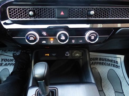 Used 2024 Honda Civic LX image 32