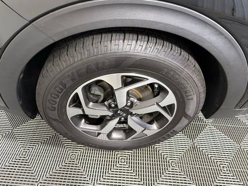 Used 2022 Kia Sportage LX image 12