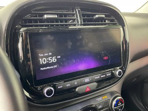 Certified 2023 Kia Soul GT-Line FWD image 7