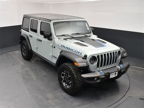 Used 2023 Jeep Wrangler Unlimited Rubicon 4xe image 13