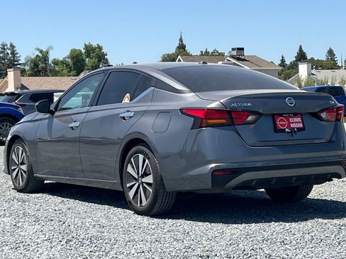 Used 2022 Nissan Altima 2.5 SV FWD image 7