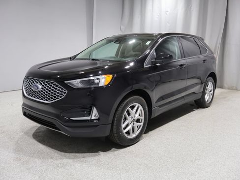 Used 2023 Ford Edge SEL w/ Convenience Package AWD/4WD image 5