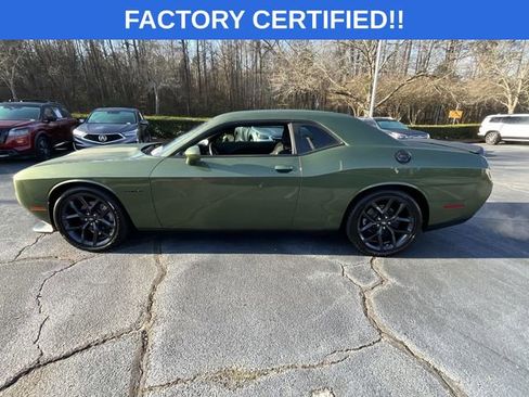 Certified 2022 Dodge Challenger R/T w/ Blacktop Package image 6