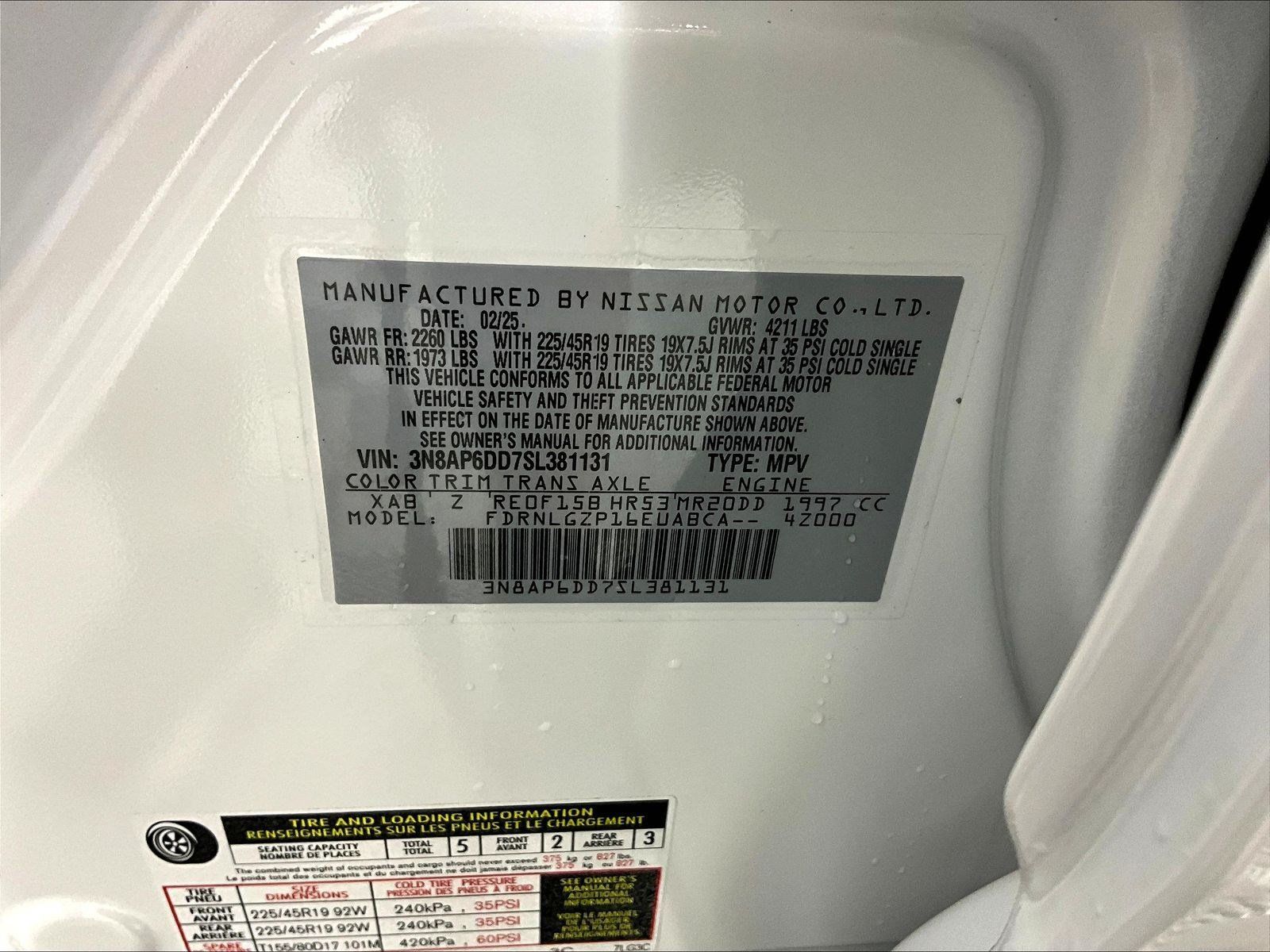 Used 2025 Nissan Kicks SR w/ SR Premium Package AWD/4WD image 19