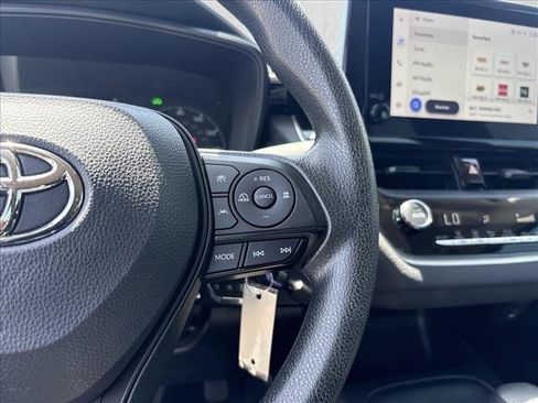 Certified 2023 Toyota Corolla LE FWD image 19