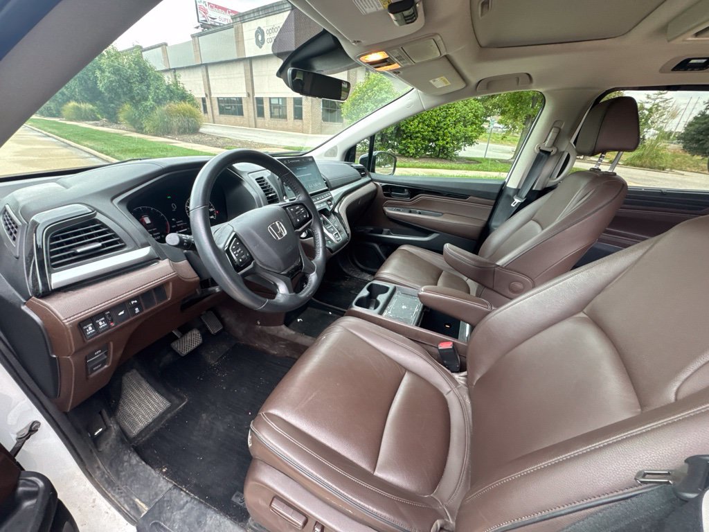 Used 2025 Honda Odyssey Touring image 11
