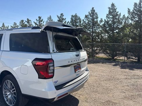Used 2023 Ford Expedition Max Limited AWD/4WD image 35