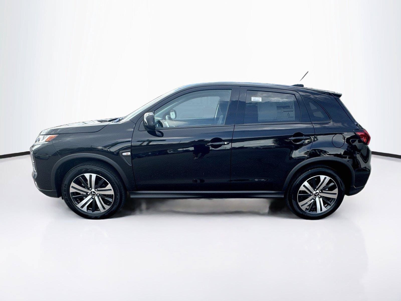 New 2027 Mitsubishi Outlander Sport ES AWD/4WD image 2