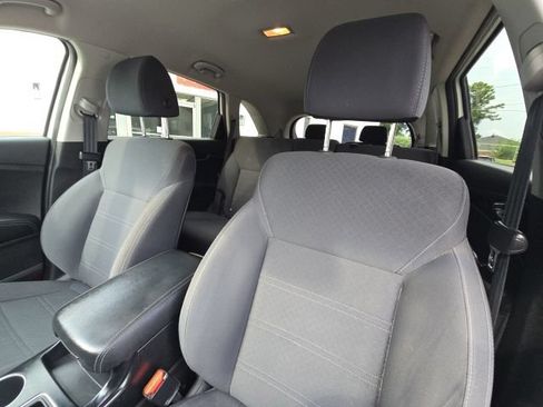 Used 2019 Kia Sorento FWD w/ LX Convenience Package image 23