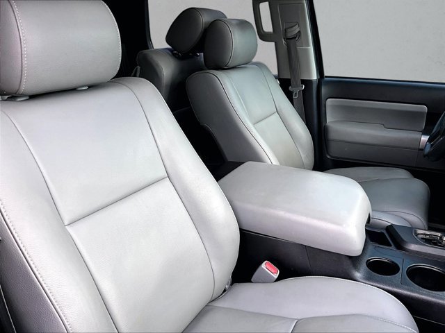 Used 2021 Toyota Sequoia SR5 w/ Premium Package RWD image 9