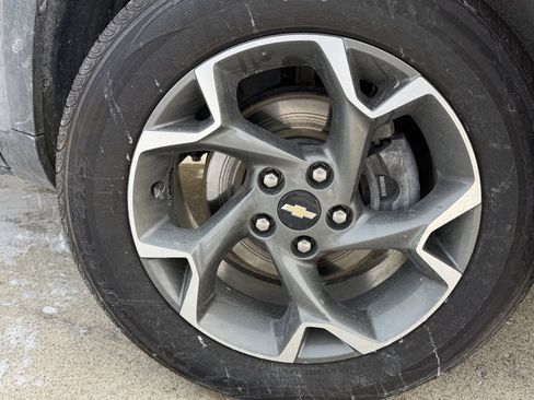 Used 2024 Chevrolet Trax LT w/ LT Convenience Package image 20