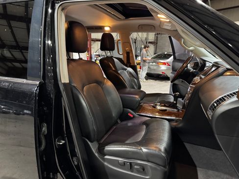 Used 2016 INFINITI QX80 Limited w/ Driver's Assistance Package image 26