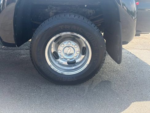 Used 2013 Ford F450 Lariat w/ Lariat Ultimate Pkg AWD/4WD image 12