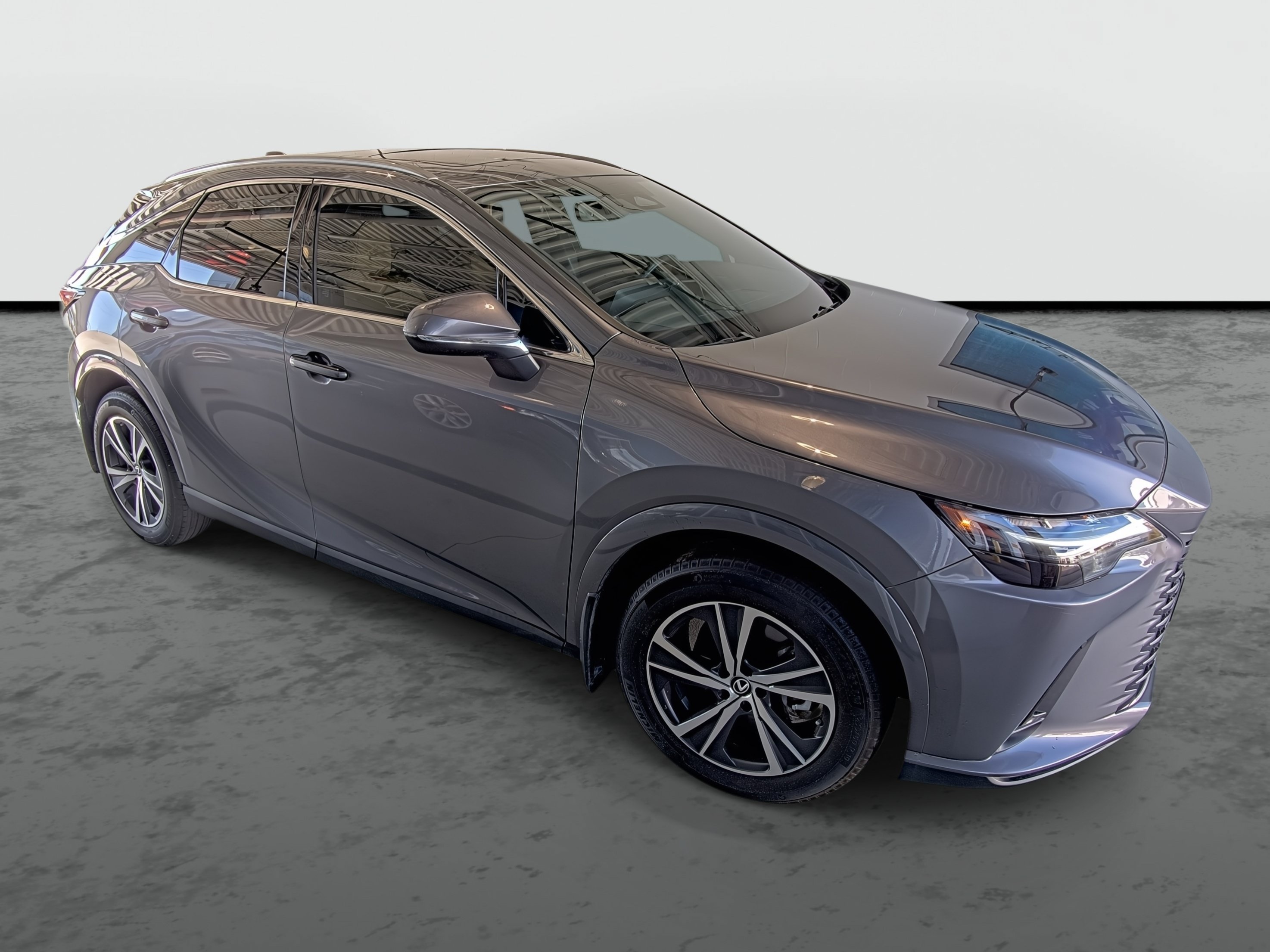 Used 2023 Lexus RX 350 Premium w/ Accessory Package AWD/4WD image 4