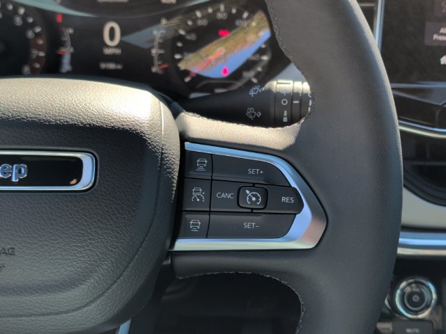 Used 2024 Jeep Compass Limited AWD/4WD image 19
