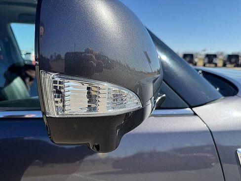 Used 2024 INFINITI QX80 Luxe image 8