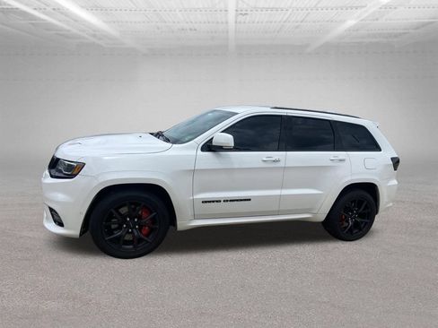 Used 2018 Jeep Grand Cherokee SRT AWD/4WD image 12