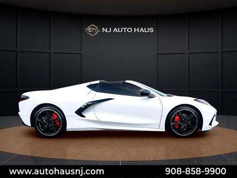 Used 2021 Chevrolet Corvette Stingray Preferred Cpe w/ 2LT RWD image 9