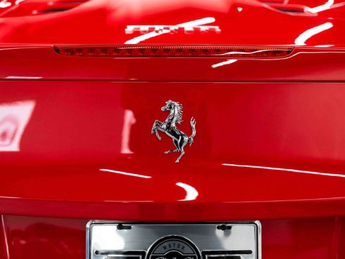 Used 2013 Ferrari 458 Spider RWD image 31
