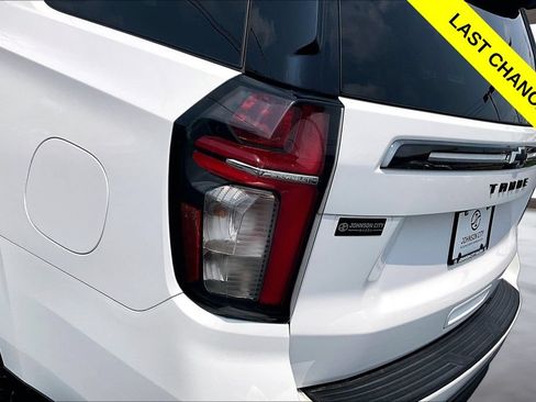 Used 2021 Chevrolet Tahoe Z71 w/ Rear Media and Nav Package AWD/4WD image 31
