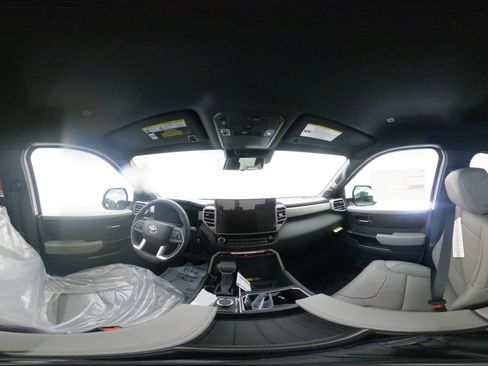 New 2026 Toyota Tundra Limited image 17