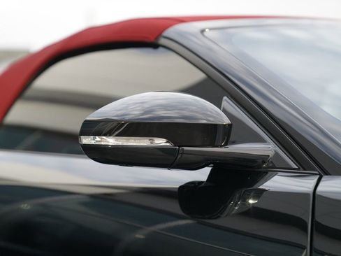 Used 2023 Jaguar F-TYPE Convertible image 31