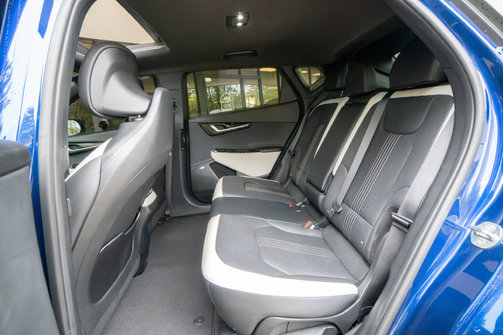 Used 2024 Kia EV6 GT-Line AWD/4WD image 16
