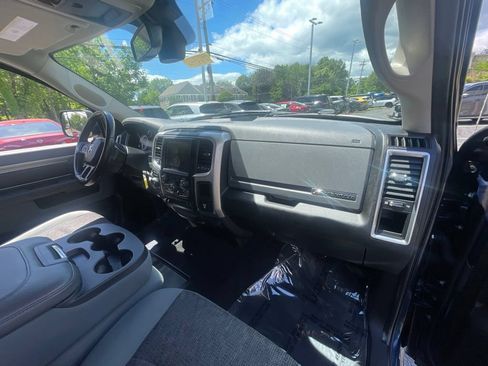 Used 2019 RAM 1500 Big Horn AWD/4WD image 12