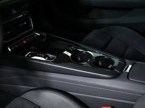 Used 2022 Audi e-tron GT Premium Plus w/ Performance Package image 17