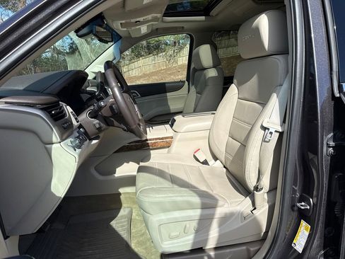 Used 2015 GMC Yukon XL Denali w/ Touring Package image 11