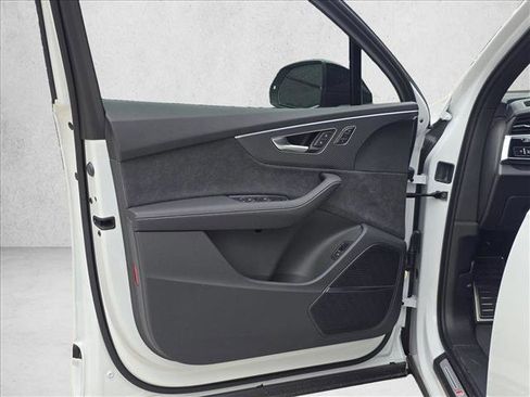 New 2026 Audi SQ7 Premium Plus image 13