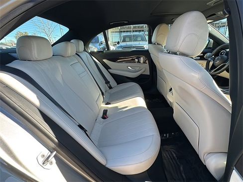 Certified 2022 Mercedes-Benz E 350 4MATIC Sedan image 25